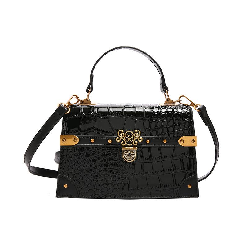 Bags |  Womens B-Buzz Dynasty Small Suede Bag With Embroidery