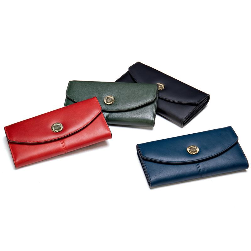 Bags |  Womens Emblème Grained Calfskin Clutch