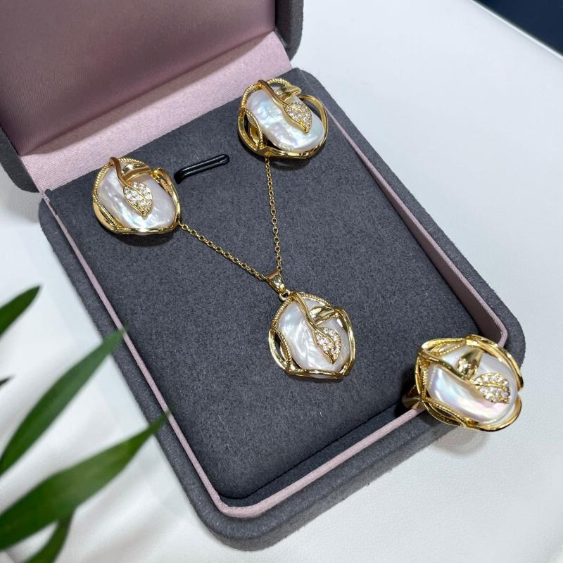 Jewellery |  Womens Sadie Pearl Pendant Necklace