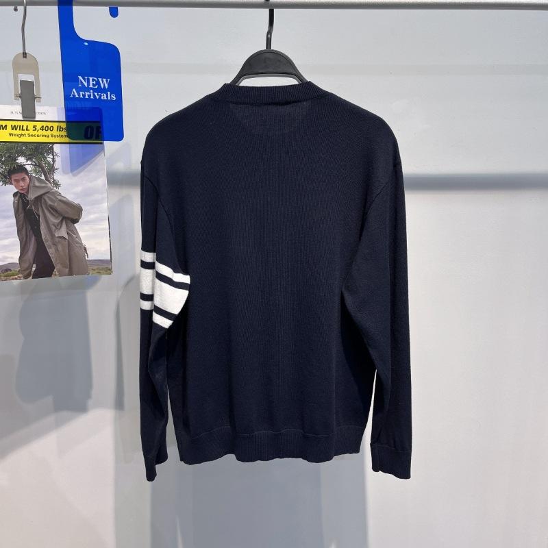 Knitwear |  Mens Strip Sleeve Knit Sweater