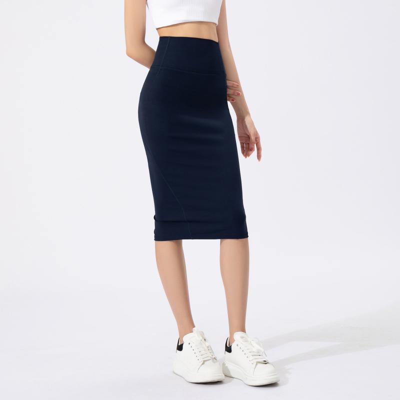 Skirts |  Womens Classic Slim Line Skirt